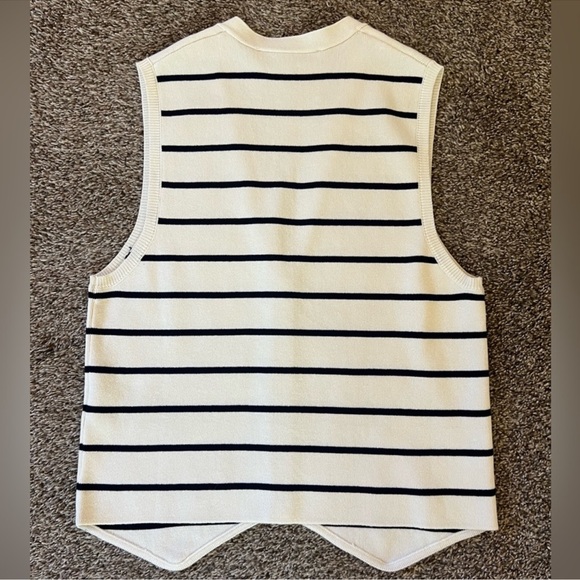 Zara vest tank 🤍 - Picture 5 of 6